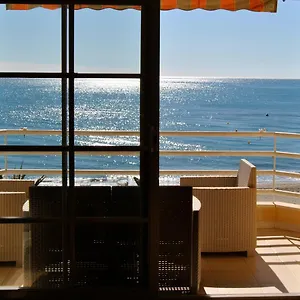 Frente Al Mar,primera Linea De Playa Apartamento